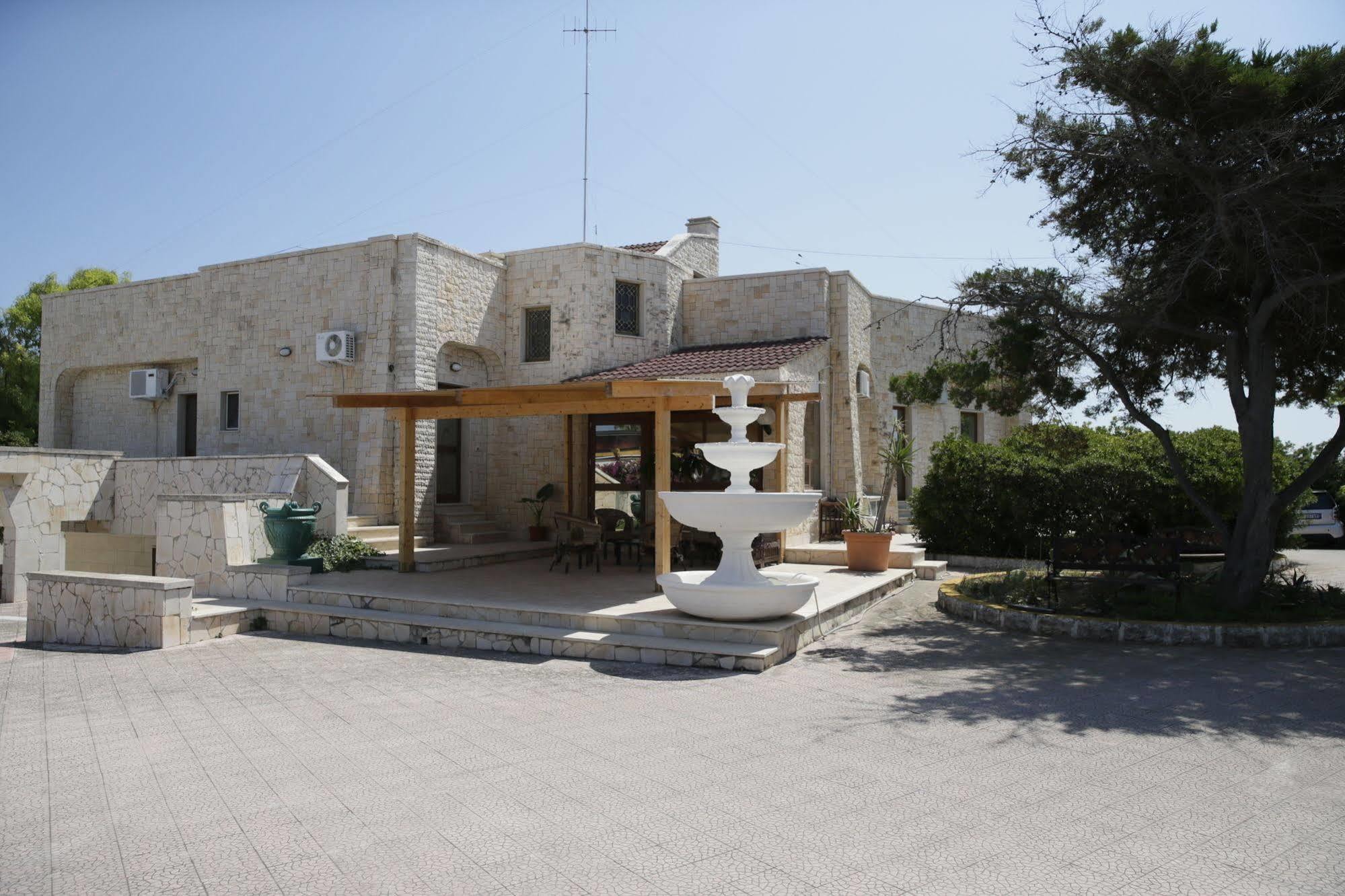 Villaggio San Giovanni San Giorgio Ionico Esterno foto